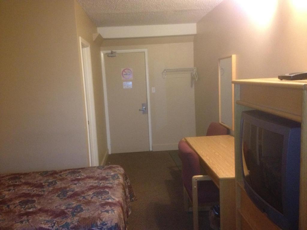 Nights Inn Motel Thunder Bay Quarto foto